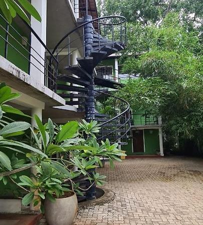 Le Tamarin Guest House Auroville Exteriér fotografie